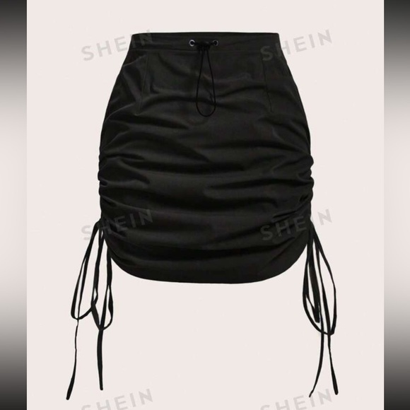 Plus Gorpcore Drawstring Waist Ruched Tie Side Skirt - Picture 1 of 4